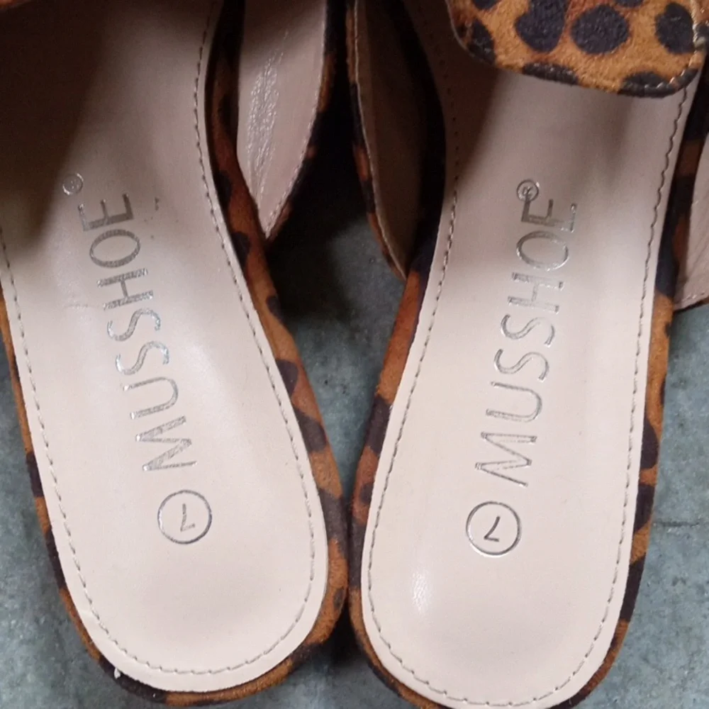 Musshoe Leopard Animal Print Slip On Pointed Toe Women's Flats 7